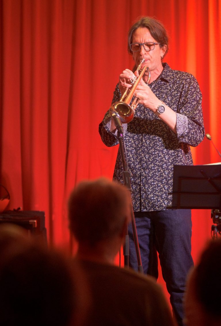 Muax (Henry Fecherolle) Live